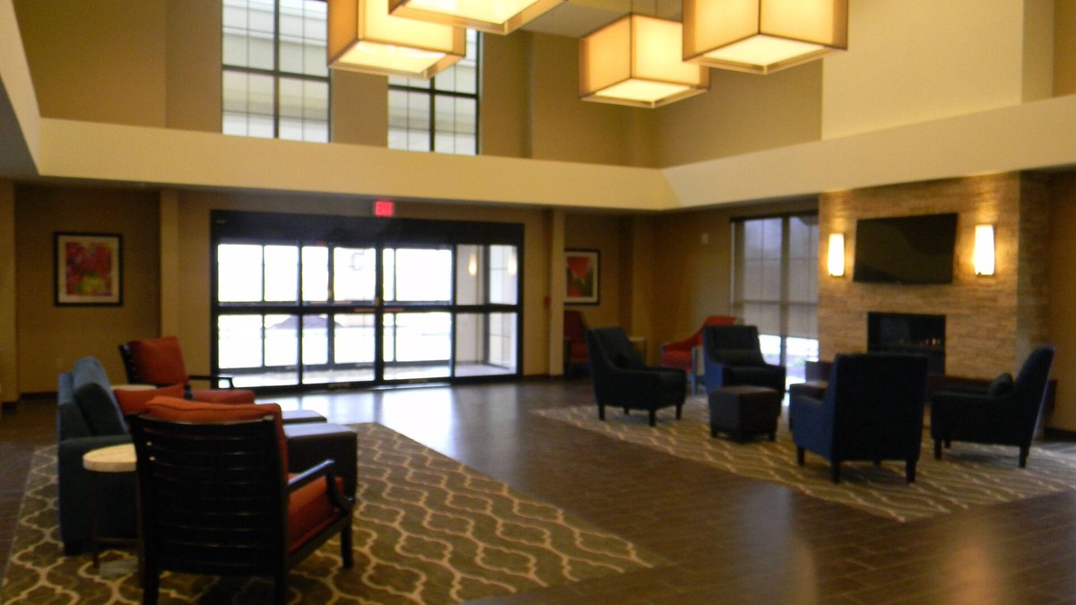 Youngstown Hotel | Comfort Suites Youngstown North