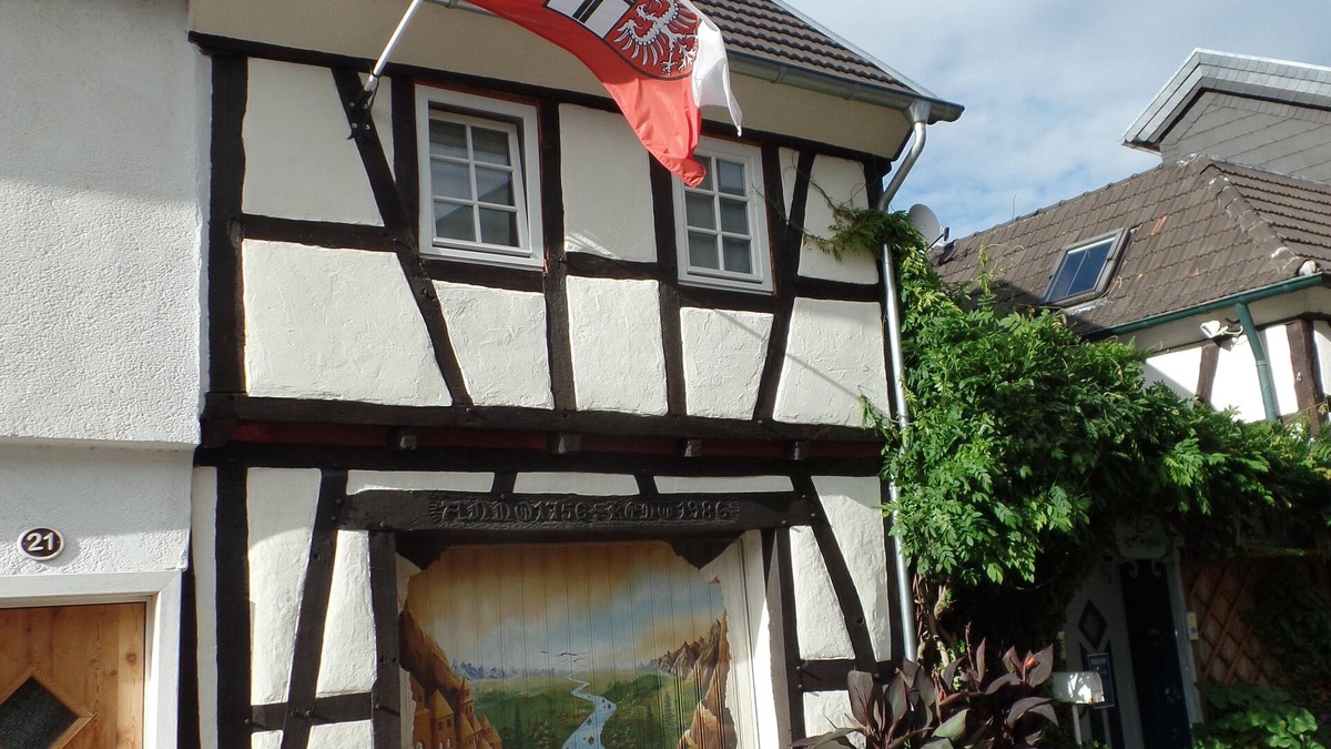 Ahrweiler Apartment | Comfortable apartment * in the old town of Ahrweiler on Rotweinwanderweg