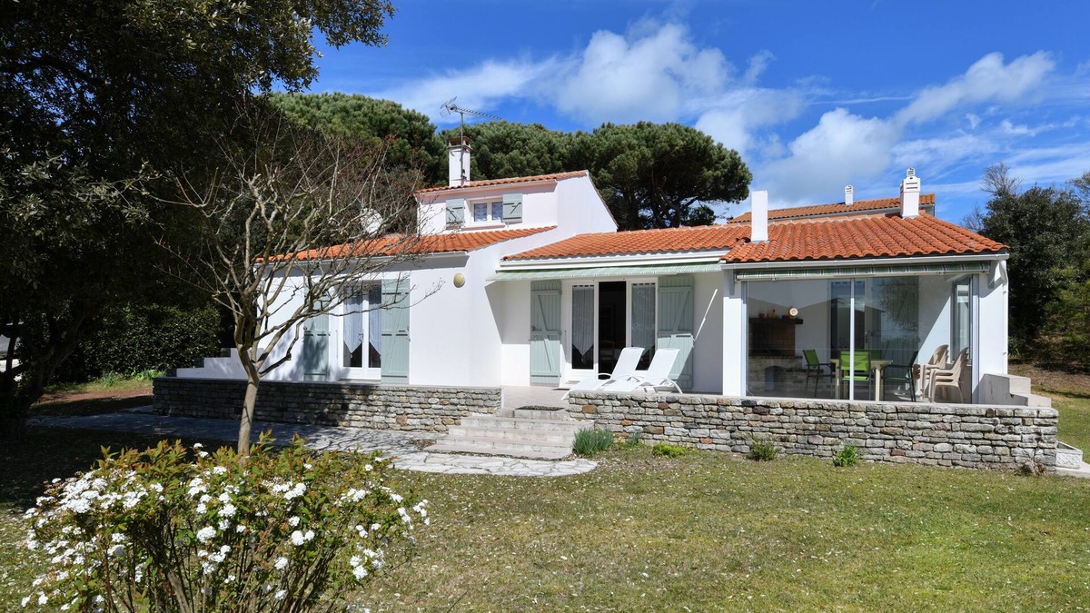 Saint-Georges-d'Oleron House | Comfortable villa of 125 m² on 1300 m² of enclosed wooded land