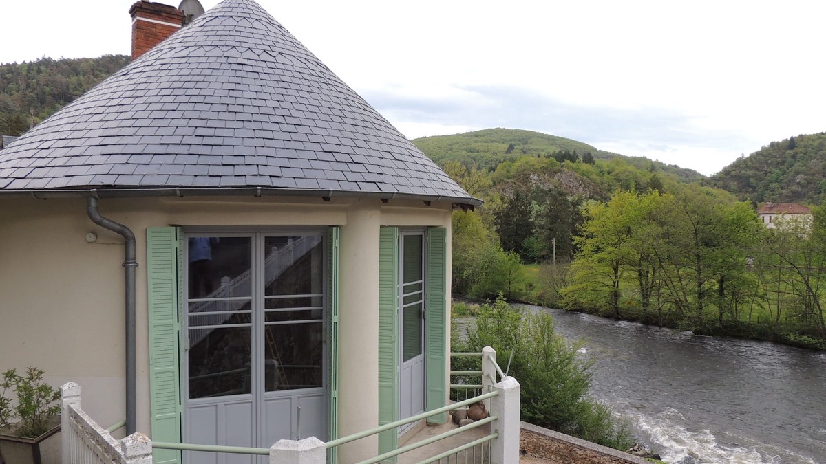 Chateauneuf-les-Bains House | Comfortable 4 person house in an old mill by the river