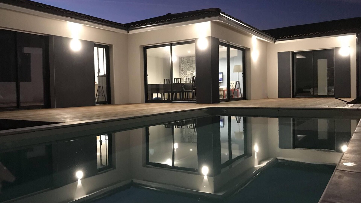 Saint-Vincent-de-Paul House | Comfortable villa with swimming pool, close to all amenities.