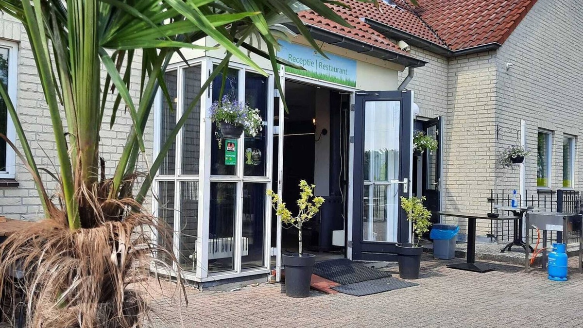 Hernen House | Comfortabel 6p Vakantiehuis met Laadpaal op Kindvriendelijk Park met Zwembad