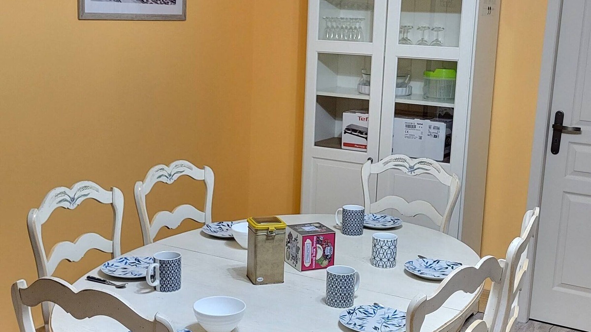 Entremont Apartment | Comfortable 6-person apartment