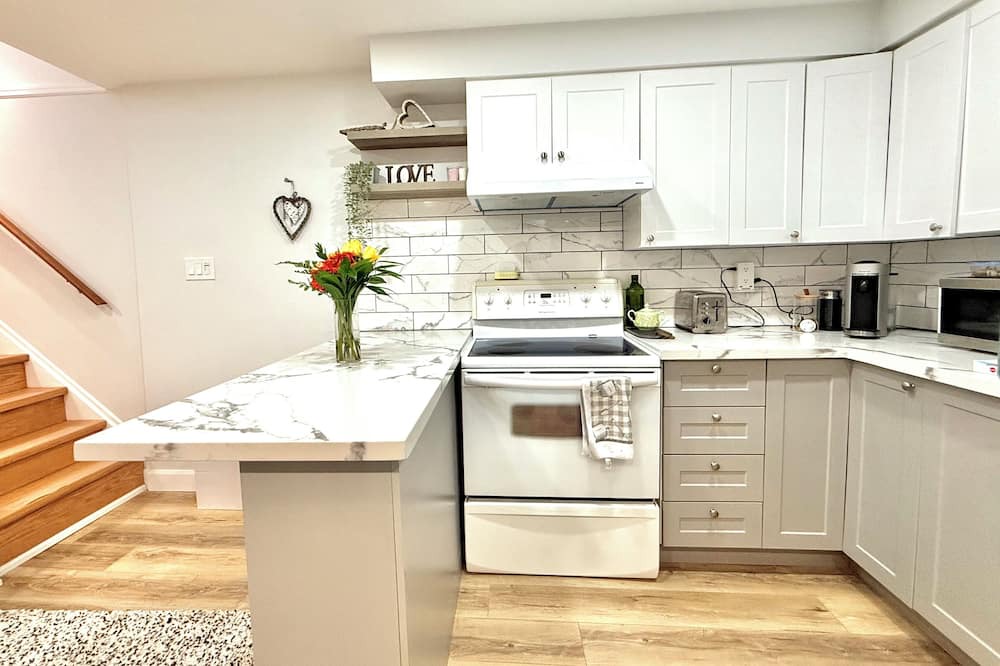 Brantford Apartment | Comfortable 1-bedroom Basement Apartment unit in the east end of Brantford
