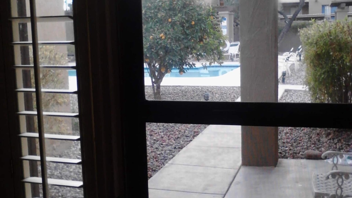 Fountain Hills Condo | Comfortable 1BR Ground Level Condo Near Fountain Park