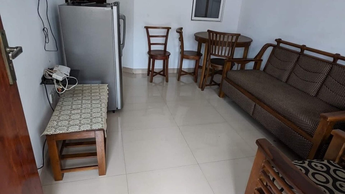Wellawatta North Apartment | Comfortable 2-Bedroom Apartment with Full Kitchen & Living Space