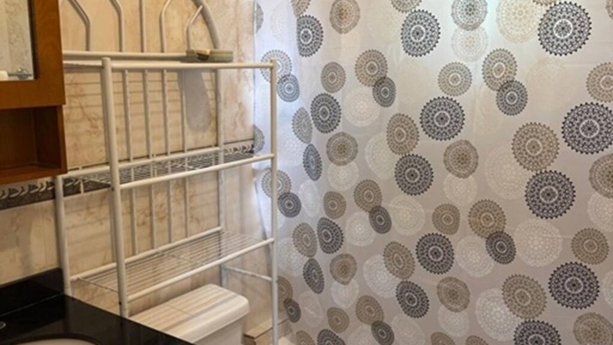 Camperdown House | Comfortable 2-bedroom townhouse in Oaklands, WiF, Wall Fans, AC in bedrooms, etc