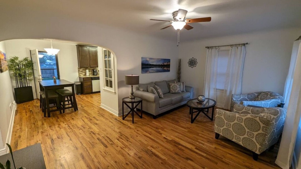 Central Colorado Springs House | Comfortable 2 Bedroom 1 Bath Bungalow Near Downtown. Pet Friendly!
