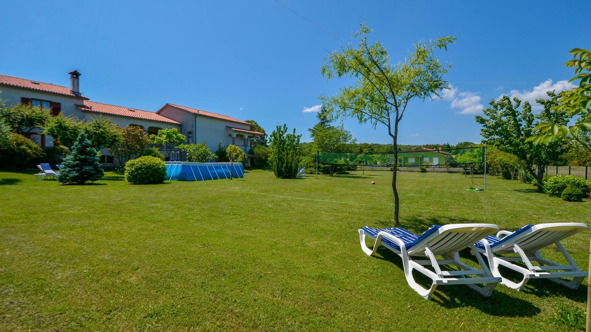 Salakovci Villa | Comfortable 250m2 villa with 3000m2 garden all fenced.
