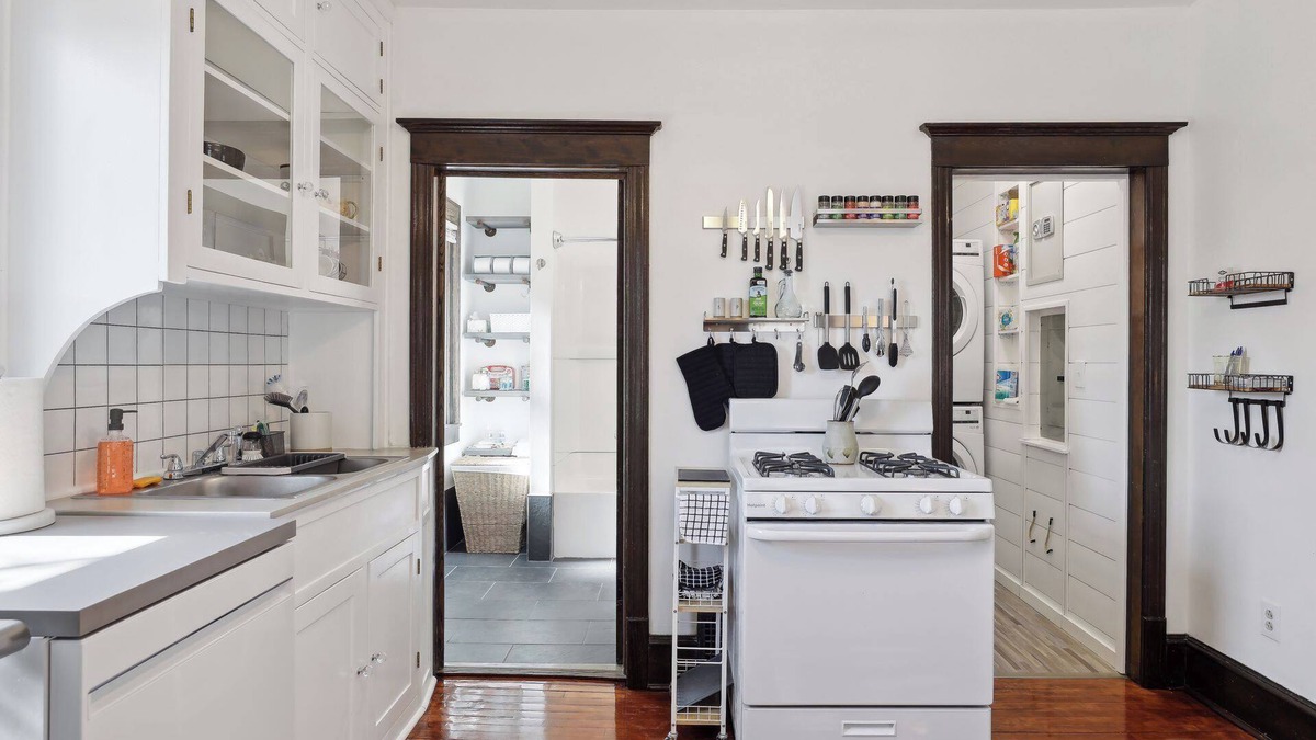 Northeast Minneapolis House | Comfortable 3-bedroom house + den in the Arts District of Northeast Minneapolis