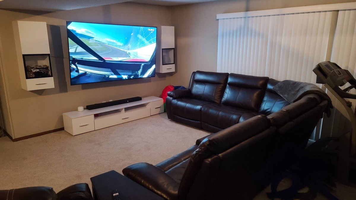 West St. Paul House | Comfortable 4-Bedroom Home Close to Everthing