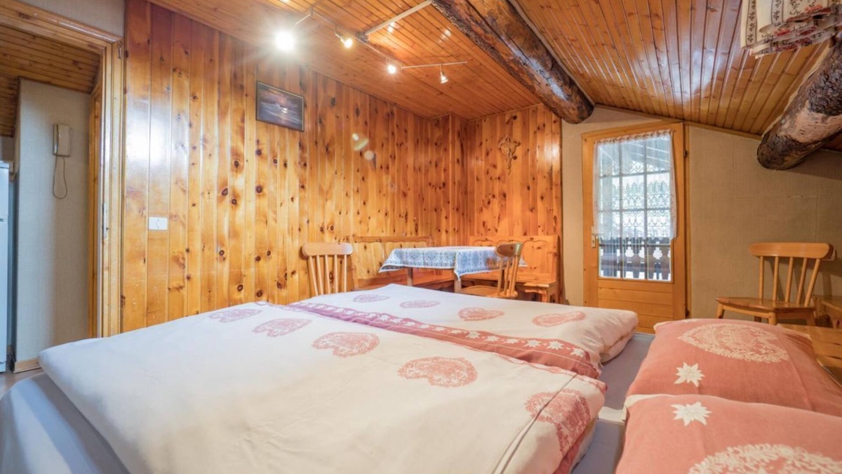 San Rocco Apartment | Comfortable accommodation suitable for groups of friends or large families