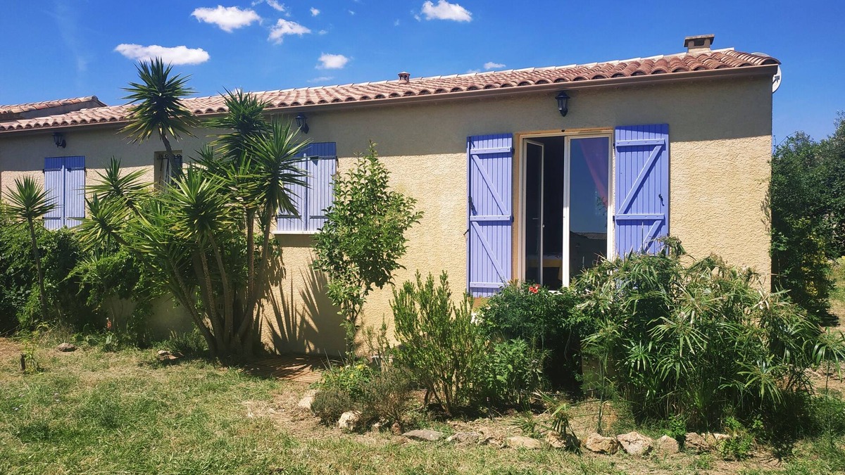 Laurens House | Comfortable and peaceful house with large Mediterranean garden next to vineyards