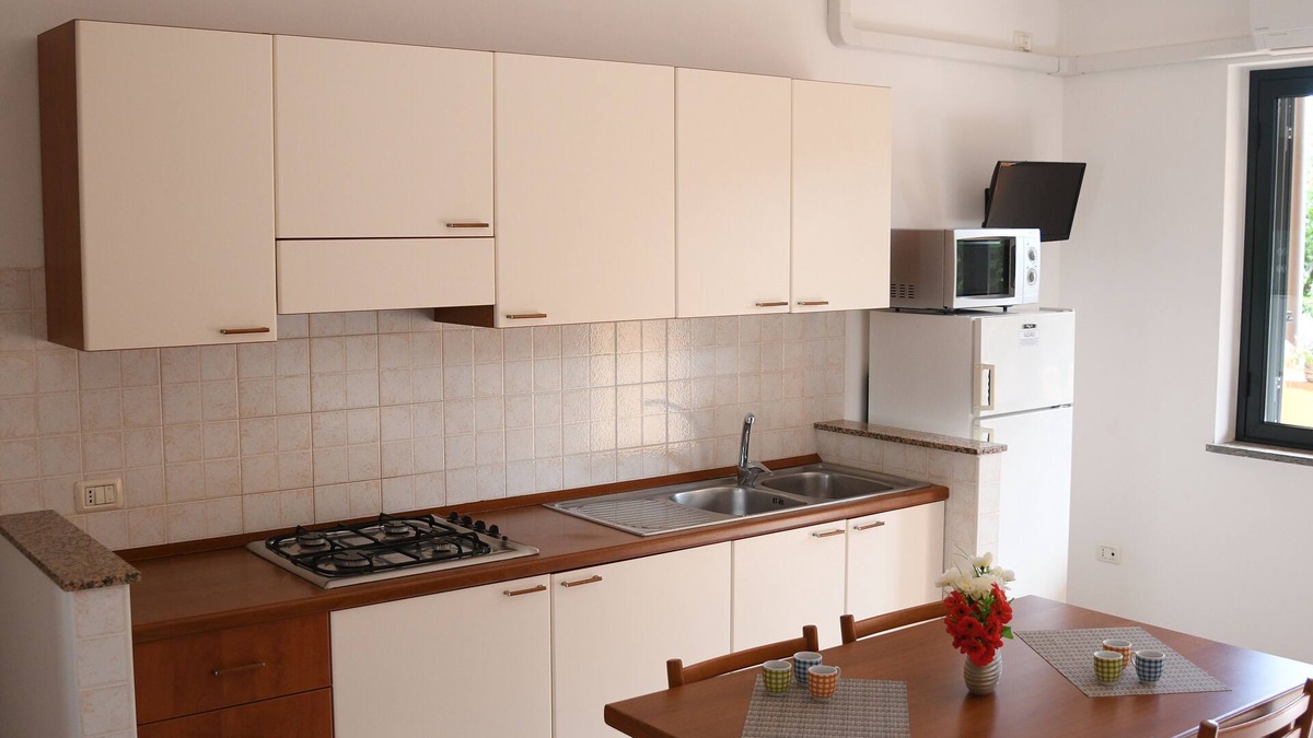 Villaggio Carrao Apartment | Comfortable apartment 100 meters from the sea