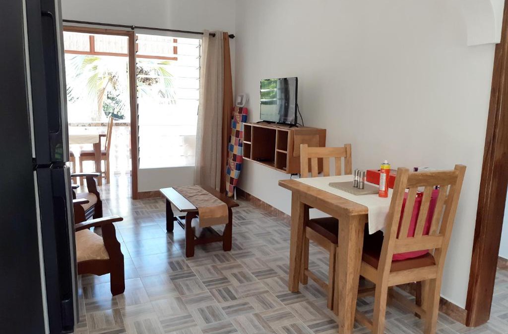 Baie Ste Anne Apartment | Comfortable apartment in Baie Sainte Anne 56 m² with sea view