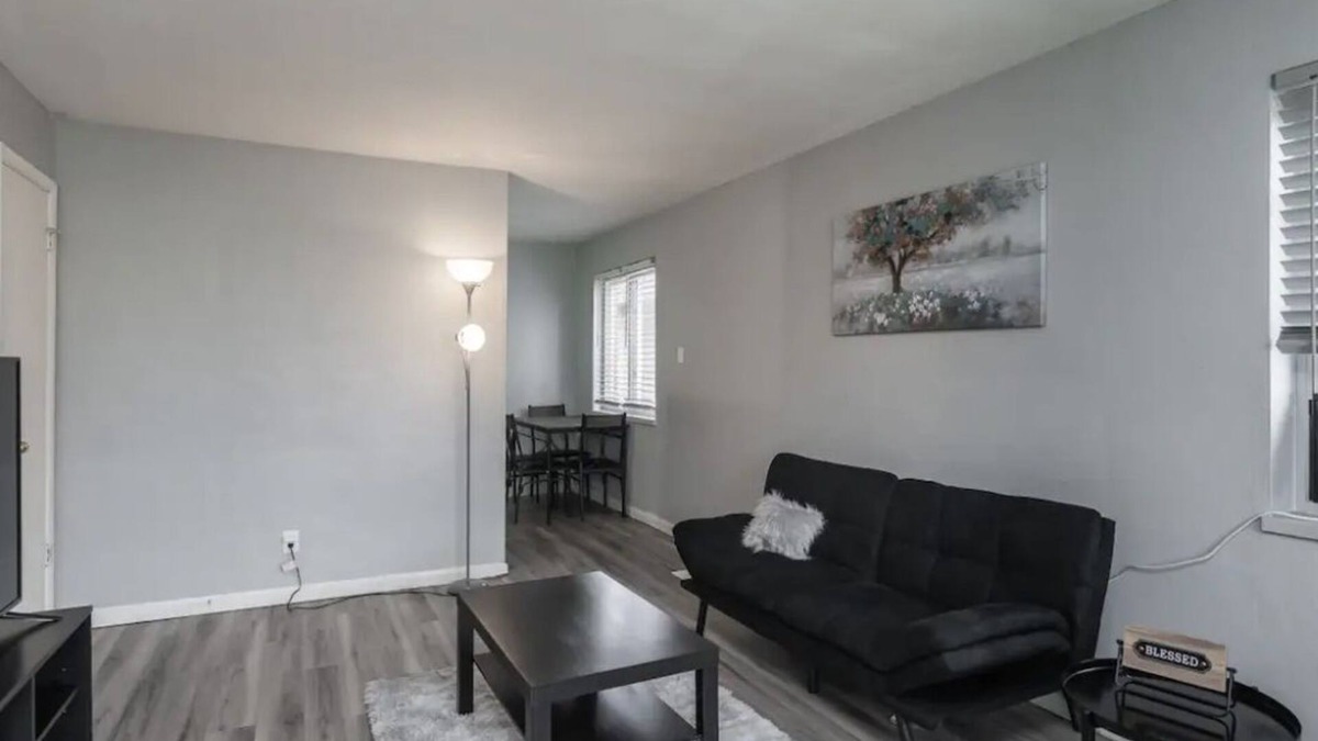 Dayton Apartment | Comfortable apartment ; discount on extended stay available !