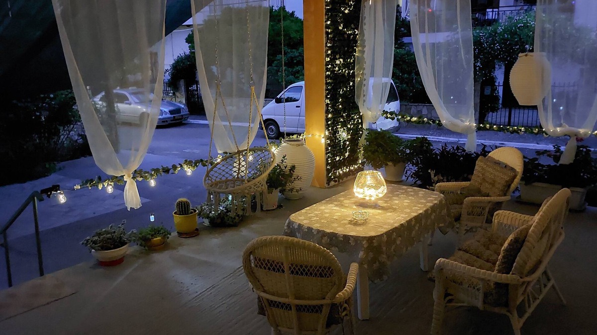 Itea Apartment | "Comfortable Apartment Near the City Center and the Sea