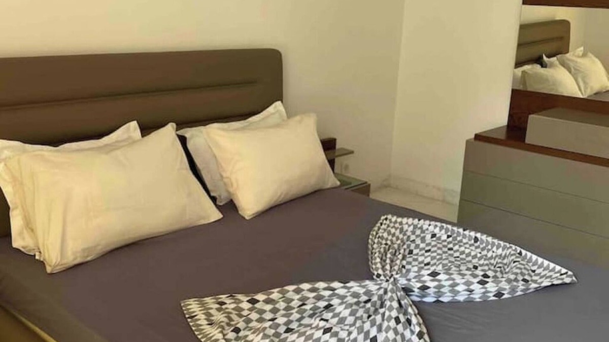 El Menzah 8 Apartment | Comfortable apartment with private parking