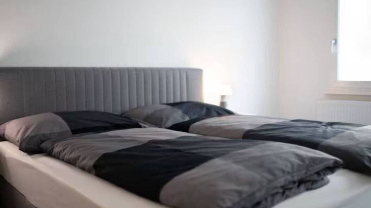 Oberdobling Apartment | Comfortable Apt for Families - 5 mins from The Vienna Center Austria