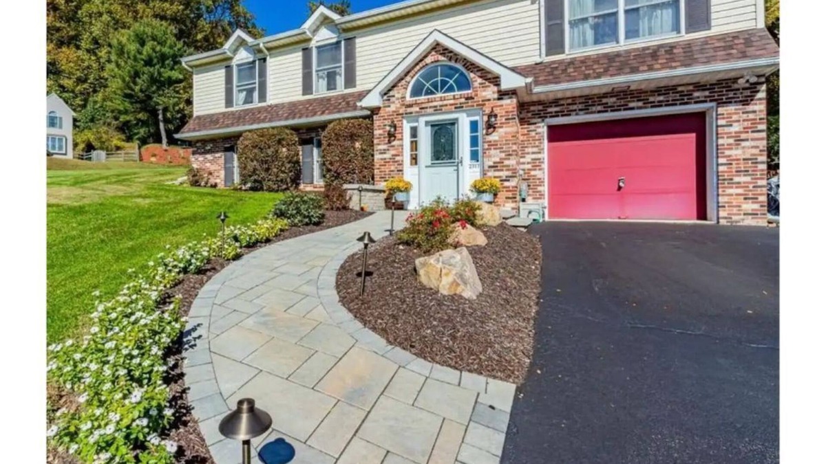 Coatesville Cottage | Comfortable beautiful House!