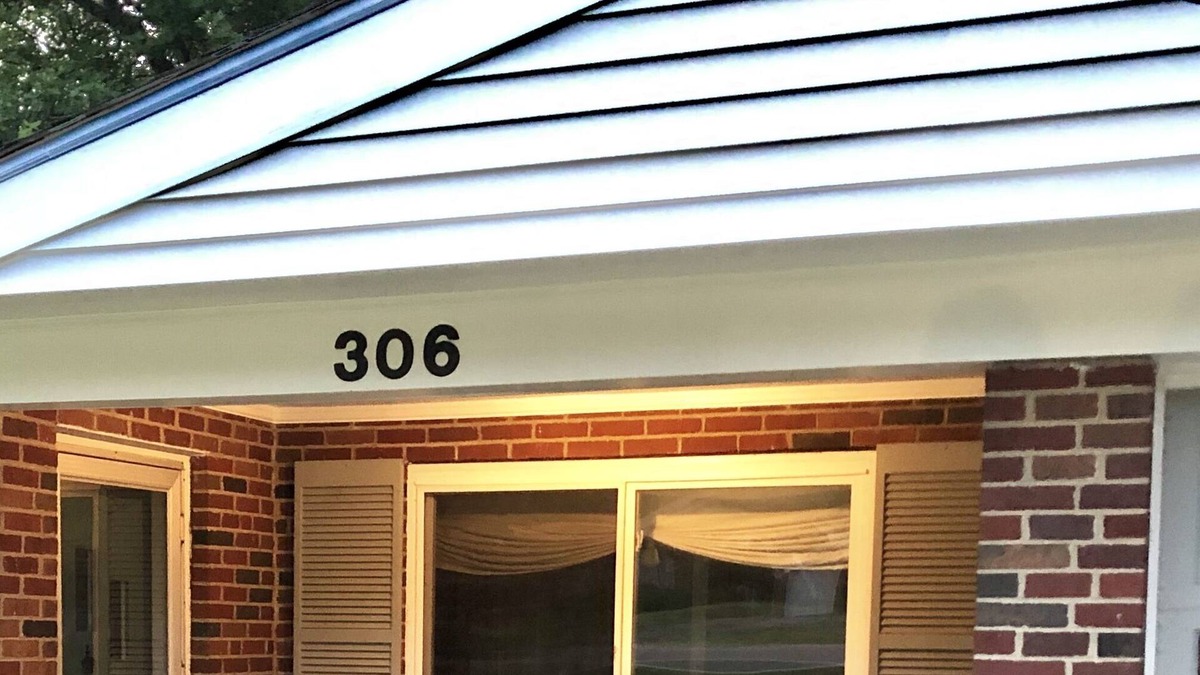 Mason House | Comfortable Brick ranch