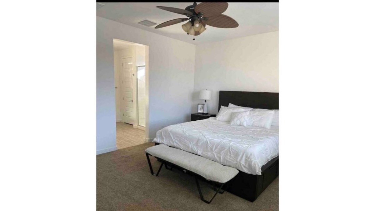 Sunset Farms House | Comfortable, Clean, Spacious 4 bedroom with Pool