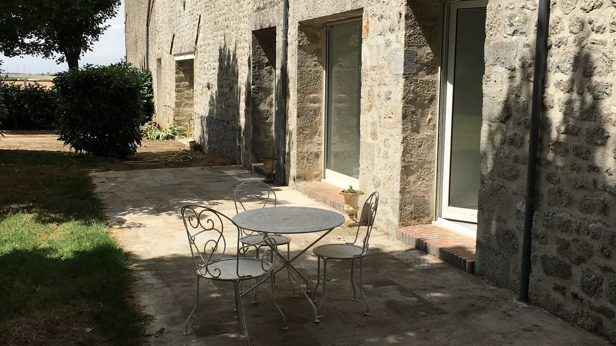 Fresnay-l'Eveque Cottage | comfortable cottage near the Cathedral of Chartres in quiet countryside