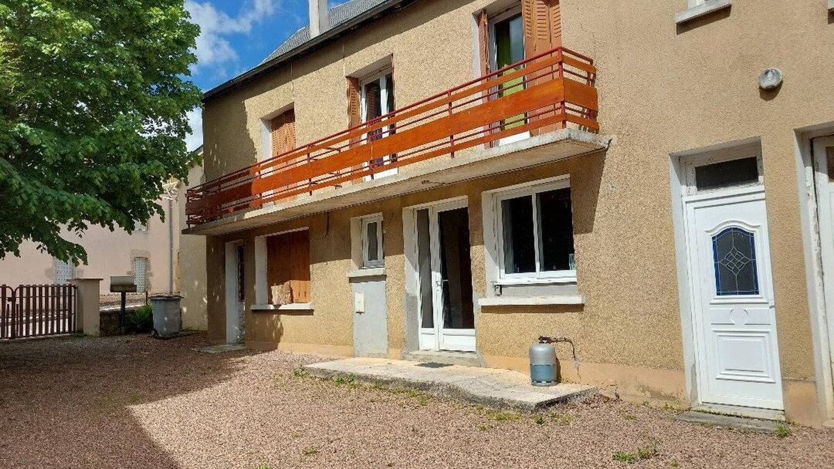 Moux-en-Morvan House | Comfortable cottage in the center of the village of Moux to discover the Morvan