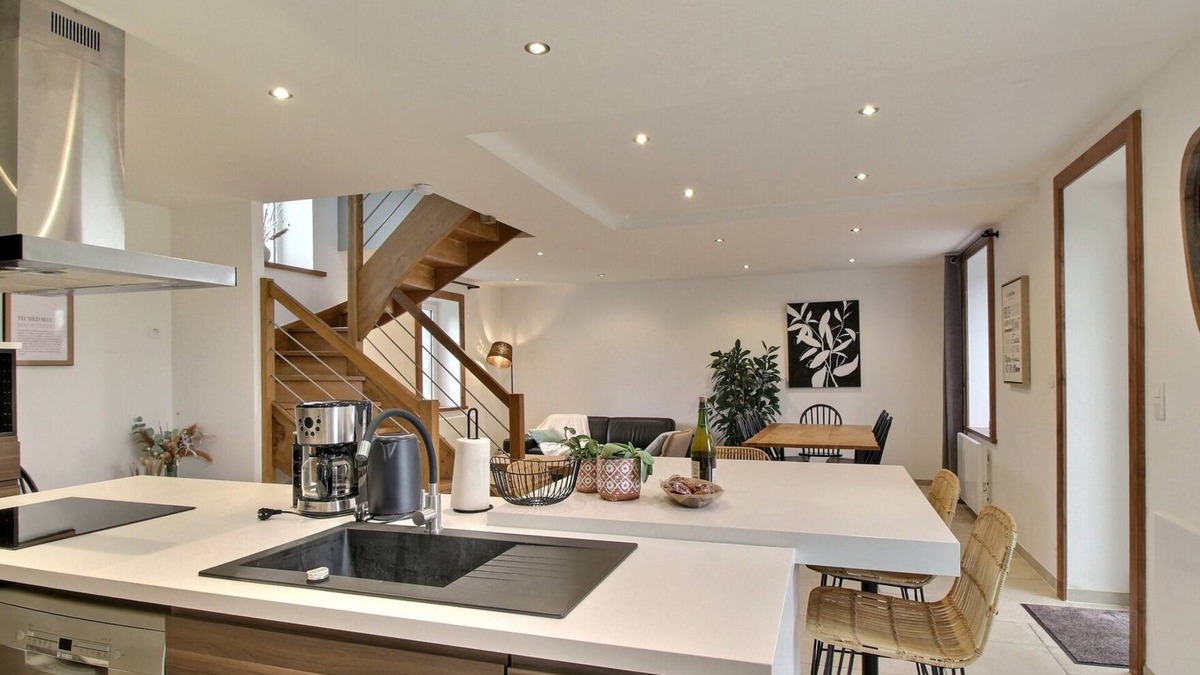 Plougar House | Comfortable country house