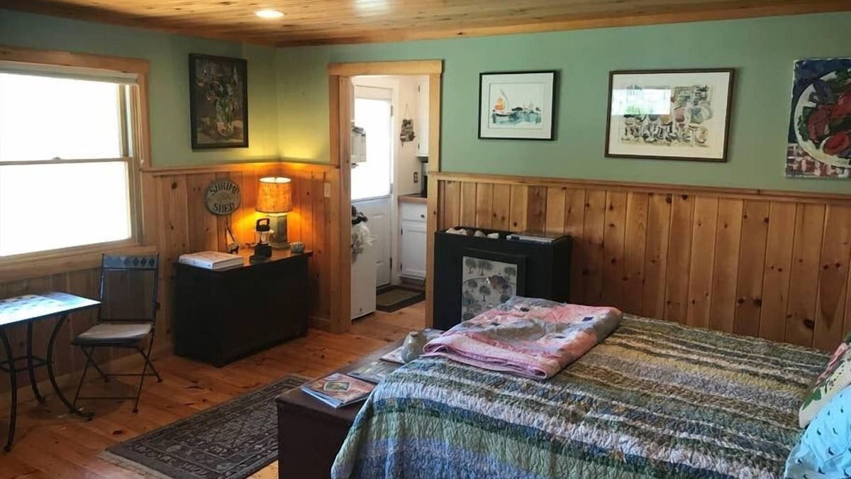 West Point Apartment | Comfortable & Cozy Getaway on Casco Bay