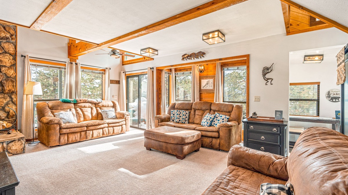 Bayfield Cabin | Comfortable Dog-Friendly Home within Walking Distance of Lake - Wooded Setting