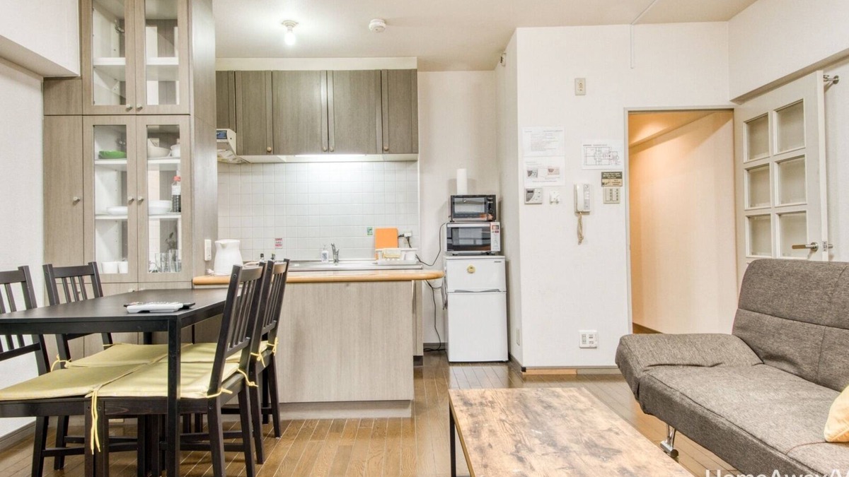 Namba Apartment | Comfortable DOTONBORI, OSAKACASTLE