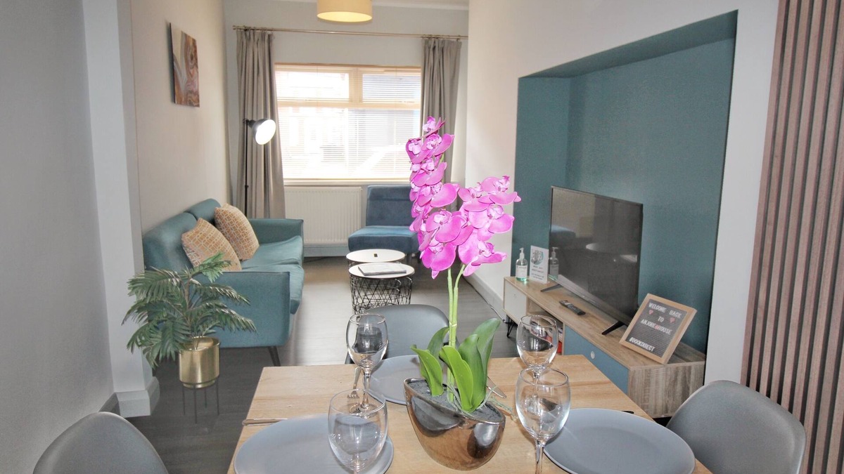 Belfast House | Comfortable Double Bedrooms