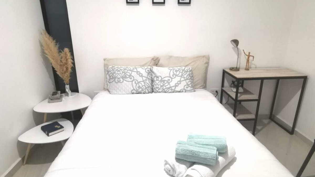 Queretaro House | Comfortable DOWNTOWN Suite surrounded by nature
