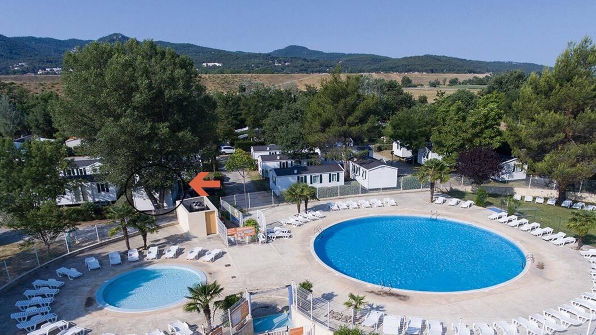 La Roque-d'Antheron House | Comfortable 3 bedroom mobile home with air conditioning in Provence - Swimming pool and private lake