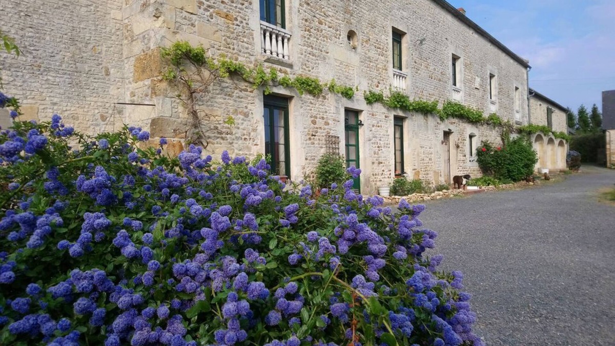 Fresney-le-Vieux Bed & Breakfast | Comfortable gite for 8 people
