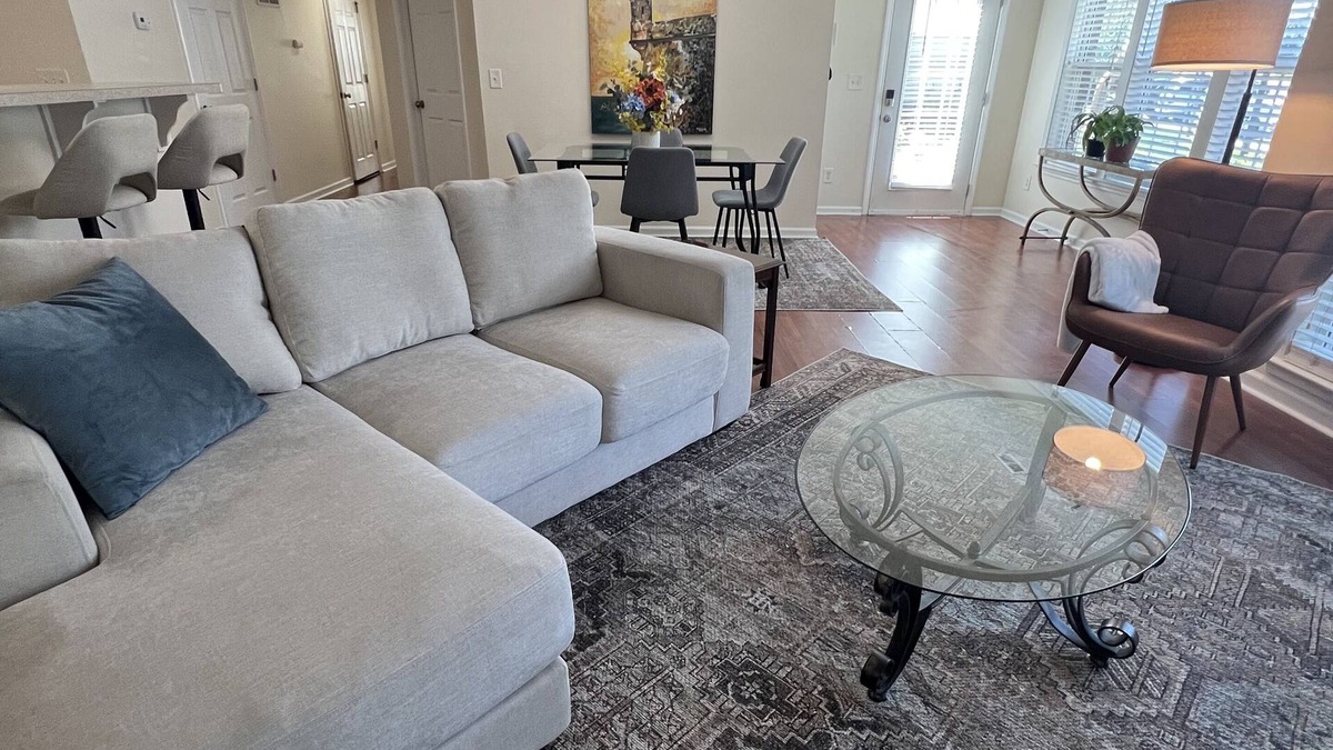Jamestown Apartment | Comfortable Ground Floor Apartment 2BR/2BA