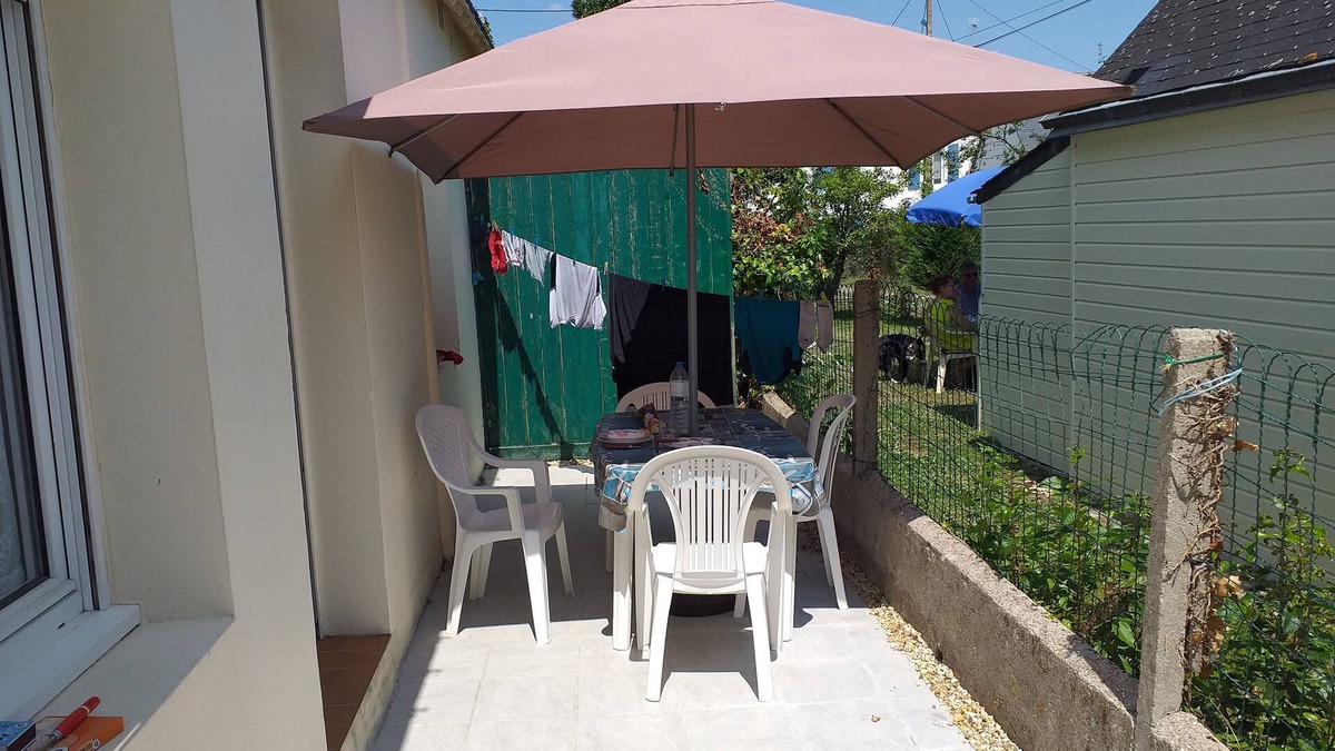 Morbihan Apartment | Comfortable ground-floor 2-room apartment, 150 meters from the beach.