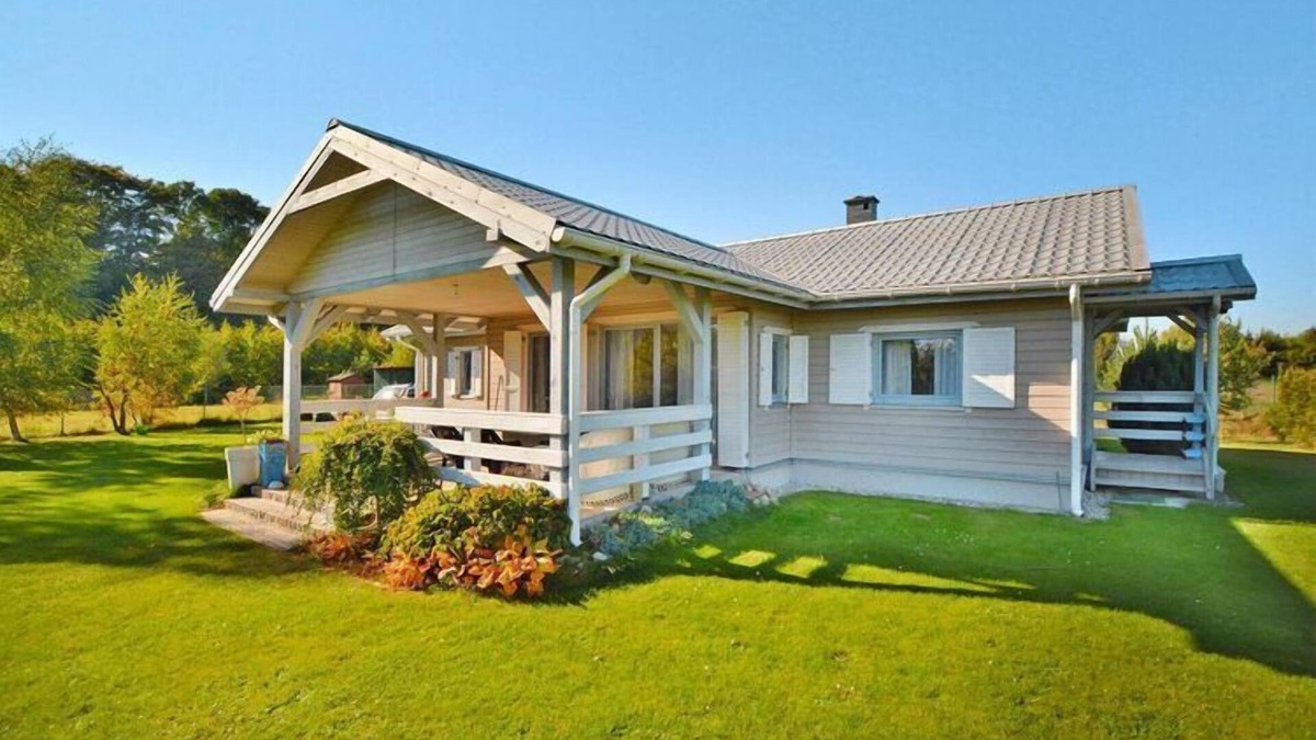 Oswino House | Comfortable holiday home for 8 people, Oswino