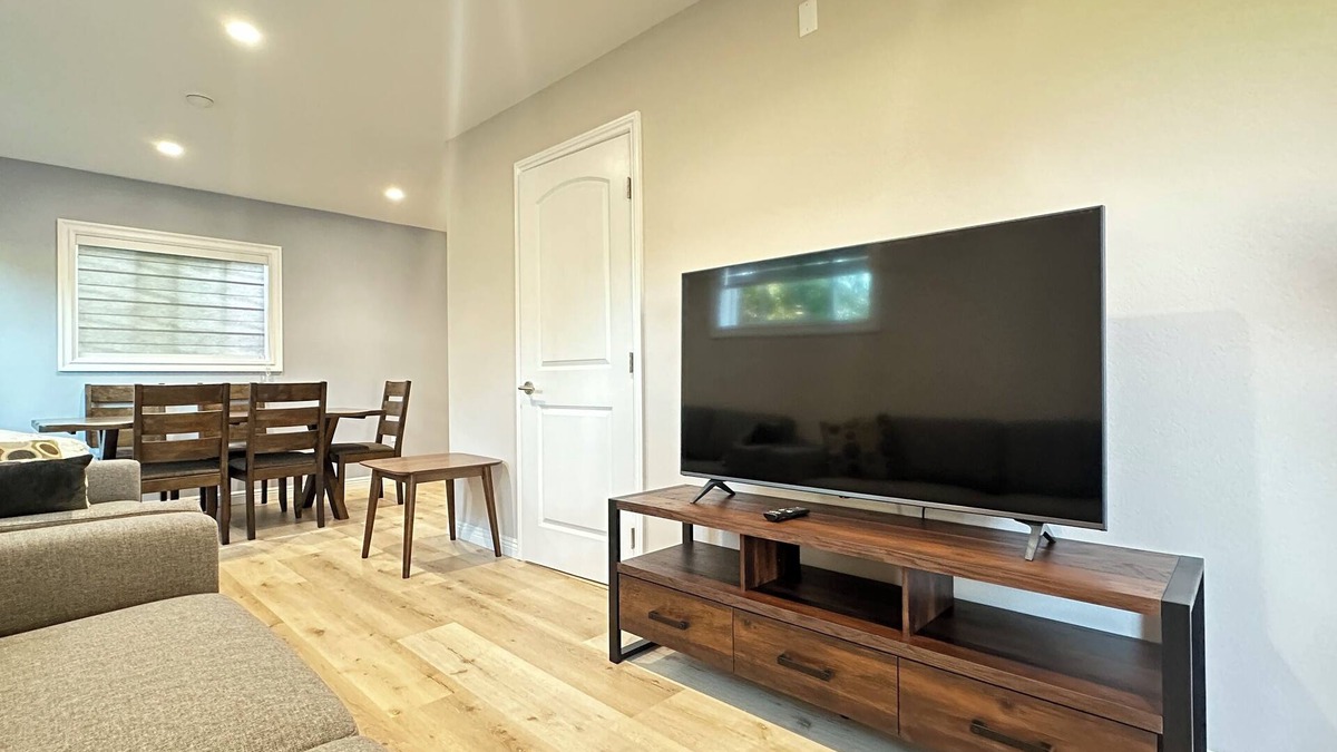Pasadena House | Comfortable Home Near Caltech