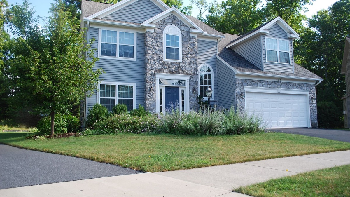 Port Matilda House | Comfortable home that caters to all types of groups