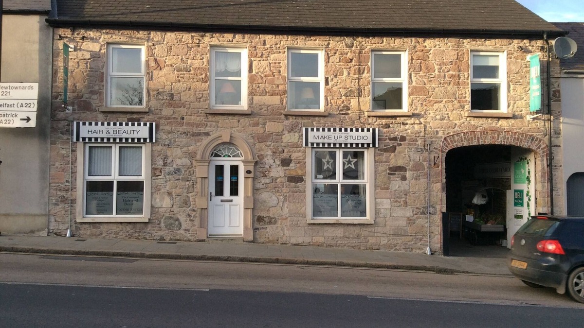 Comber Apartment | Comfortable, homely, sympathetically renovated early Victorian streethouse