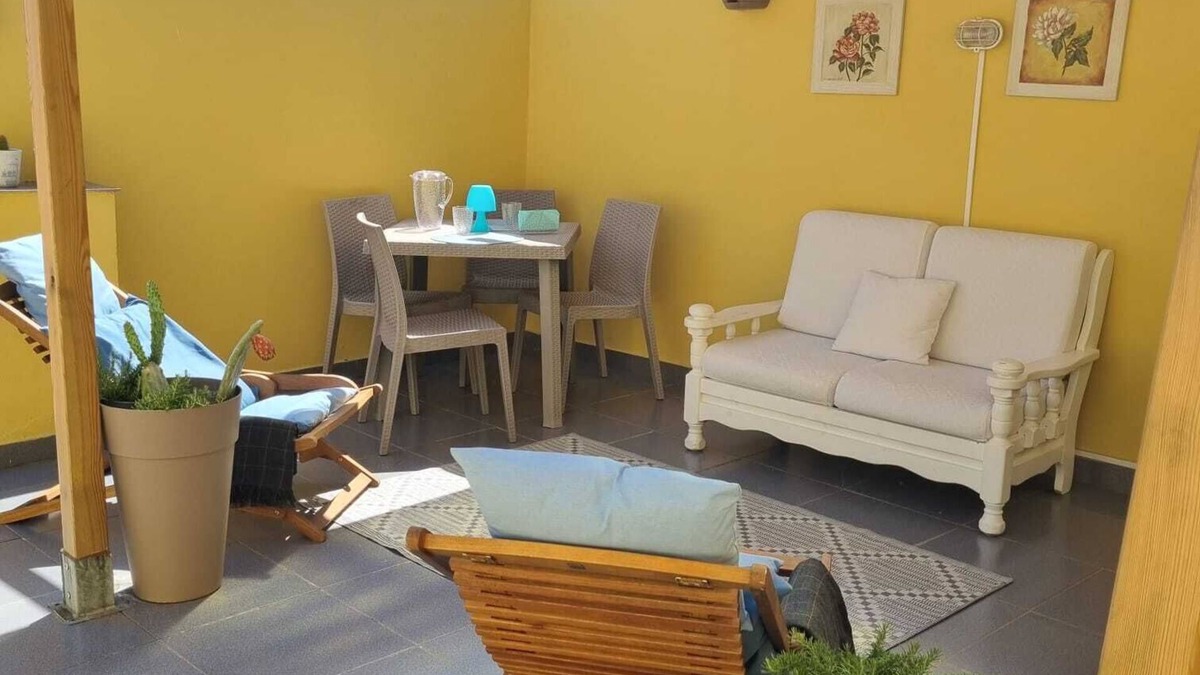 Bosa Historic Centre House | Comfortable house 1 rooms and one bathroom. Large terrace
