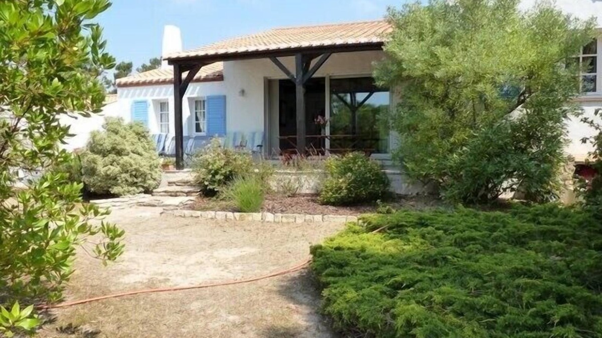 La Gueriniere House | Comfortable house150 M from the sea, facing the Bois des Eloux, 6bikes and Wifi free of charge