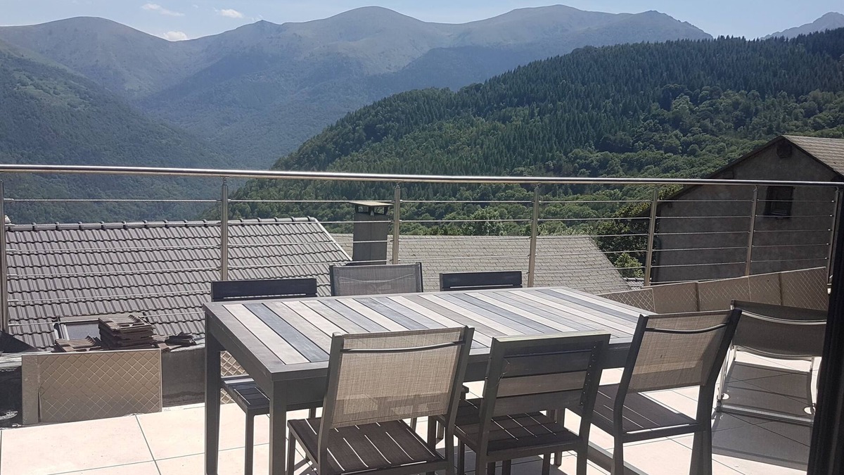 Lercoul House | Comfortable mountain house at 1200m altitude