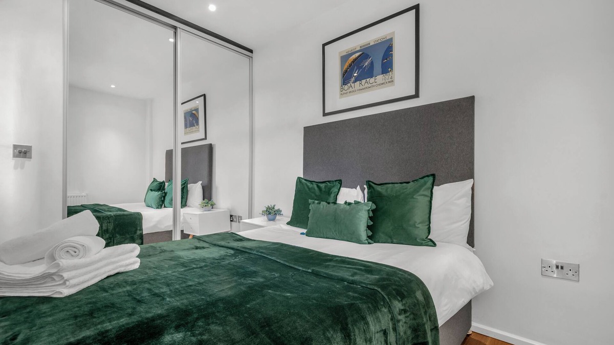 Cantelowes Apartment | Comfortable One Bedroom Apartment in Camden Road