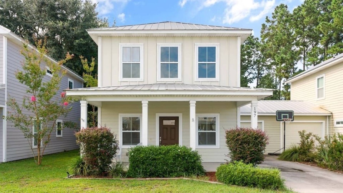 Dock Junction House | Comfortable & quiet, 3 Bedroom in Gated Community