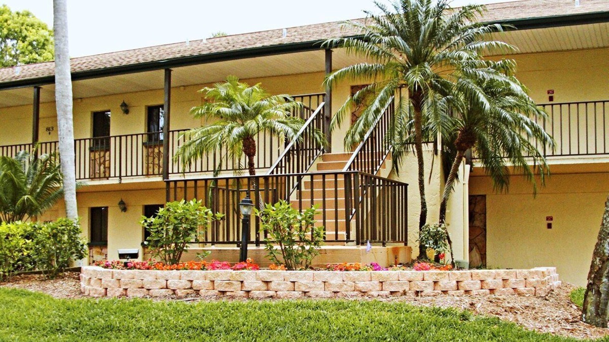 Joel Apartment | Comfortable Resort in Lehigh Acres, Florida - One Bedroom Condo (#1)