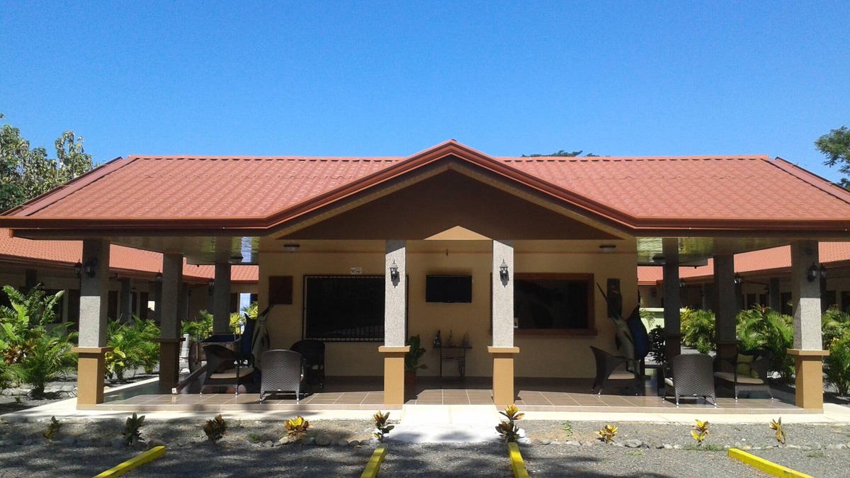 Tarcoles Hotel | Comfortable Room with 2 beds and A/C in Jacó bech, Costa Rica