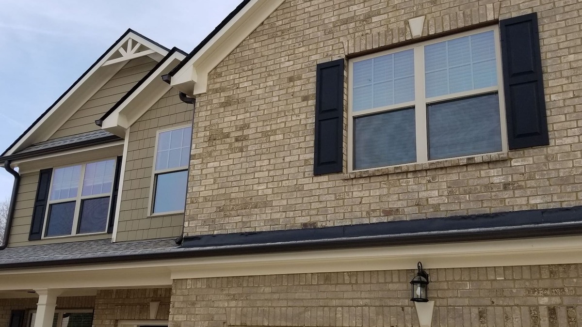 Tucker House | Comfortable rooms in a house - close to downtown Atlanta and hw (I-85 and I-285)